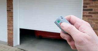 Купить автоматику для рулонных ворот Сарапул, цена от 2707 руб.